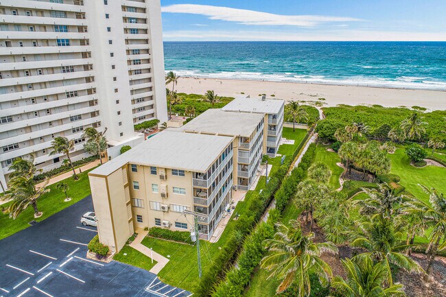 Building Photo - 3600 N Ocean Dr