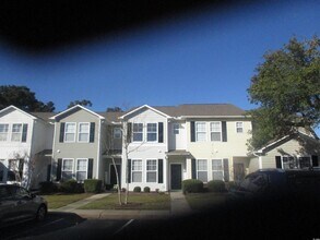 Building Photo - 161 Olde Towne Way