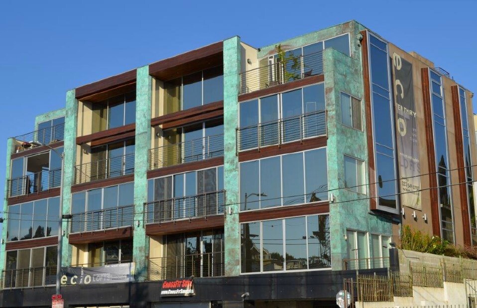 Foto principal - 1030 N Alvarado St