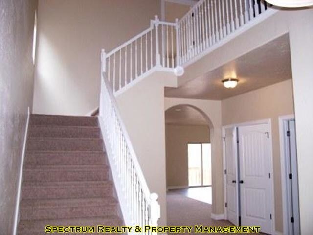 Building Photo - 5129 Fox Hollow Way
