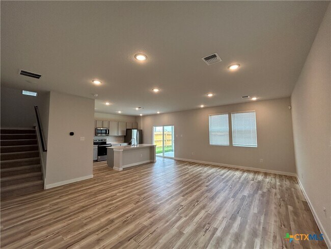 Building Photo - 4305 Danforth St