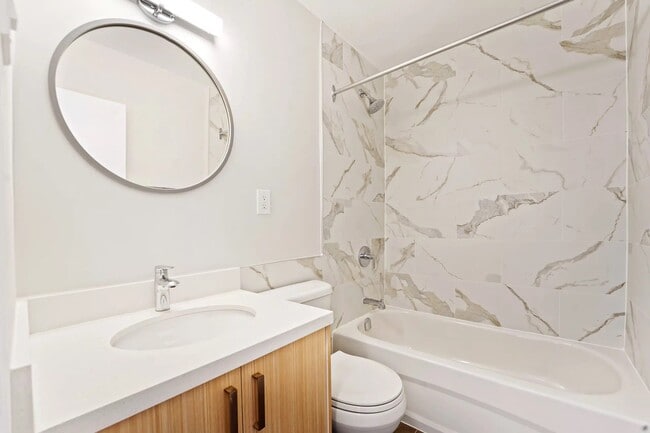 Photo du bâtiment - 26 Park Street East