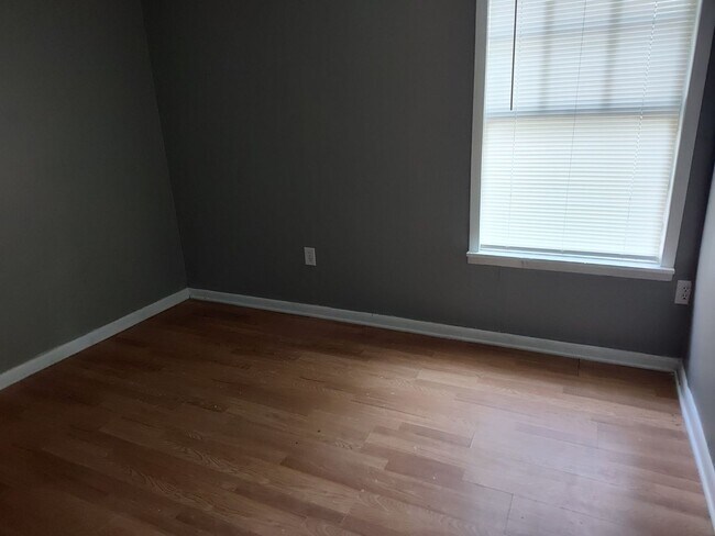 Building Photo - Charming 3BR 2BTH House in Sheridan