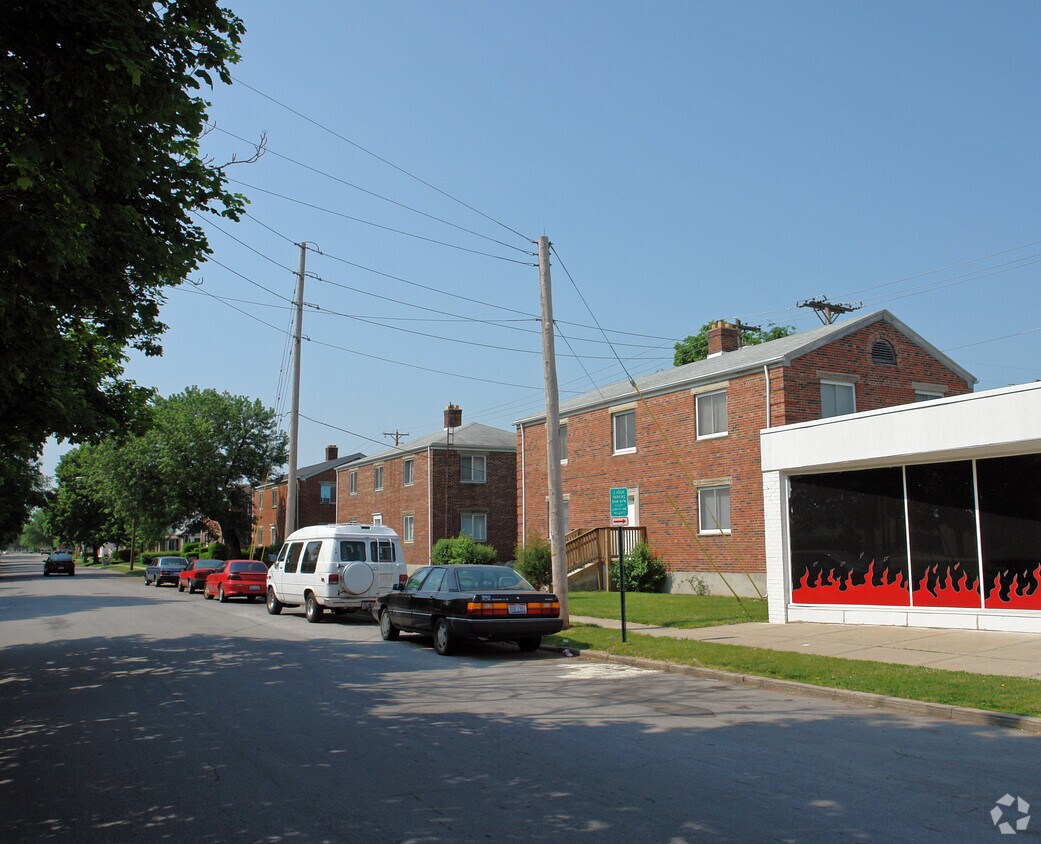 Foto del edificio - 37-45 S Wright Ave