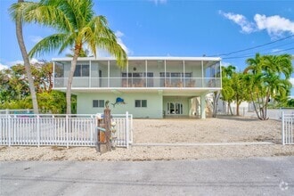 Building Photo - 155 Coco Plum Rd S
