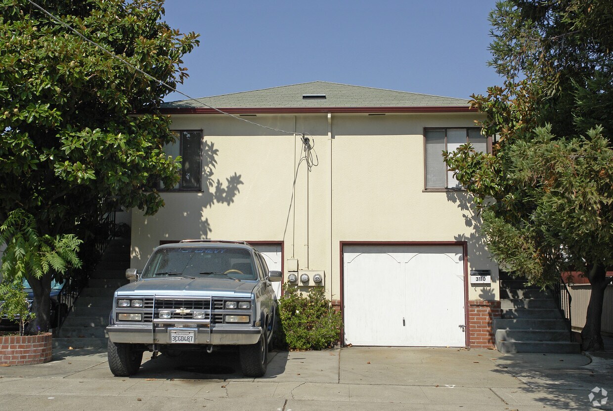 Primary Photo - 3110-3120 3122 Castro St