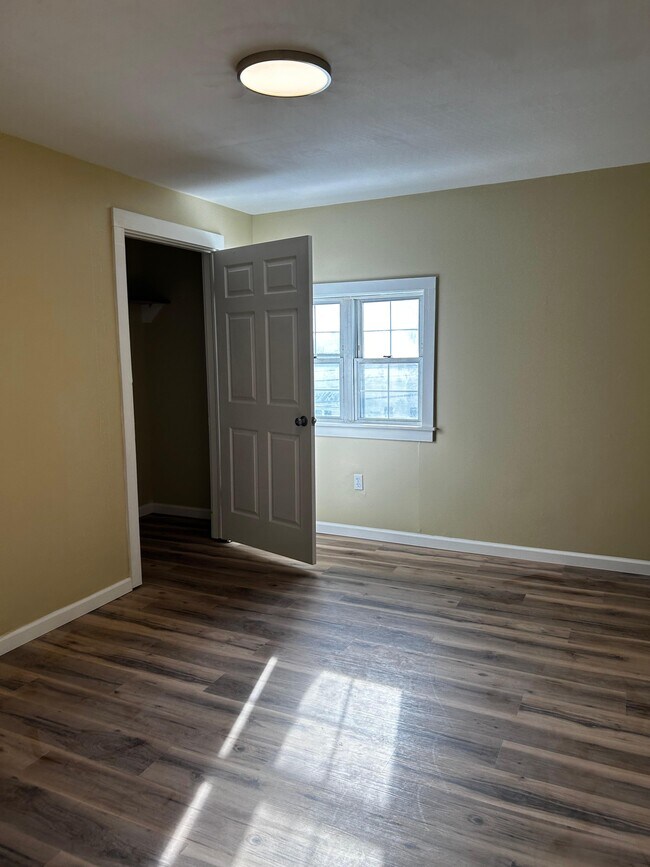 Foto del edificio - 158 Fallbrook St