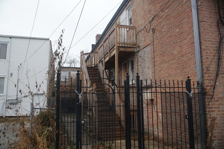 Building Photo - 2719-2723 W 66th St