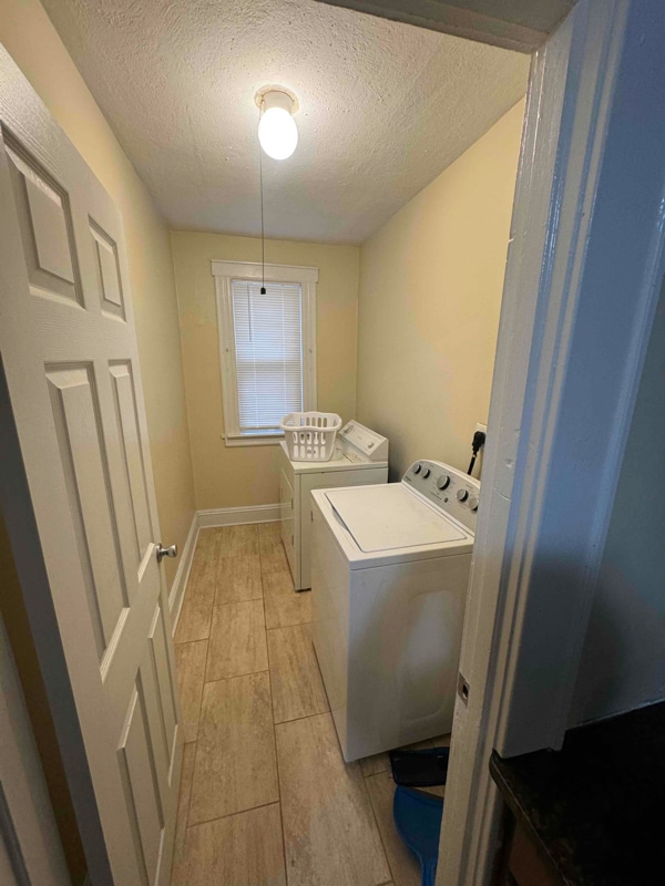 19 Woodland St Unit 2, Plainville, CT 06062 Room for Rent in