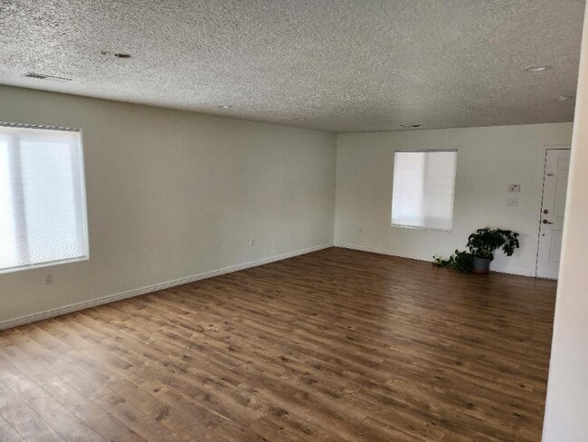 Foto del edificio - 1231 Capitan St NW