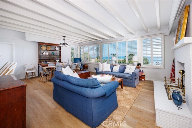 Foto del edificio - 960 Cliff Dr