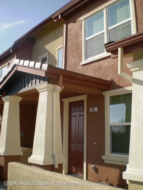 Primary Photo - 2 br, 2.5 bath House - 207 Blossom Rock Lane