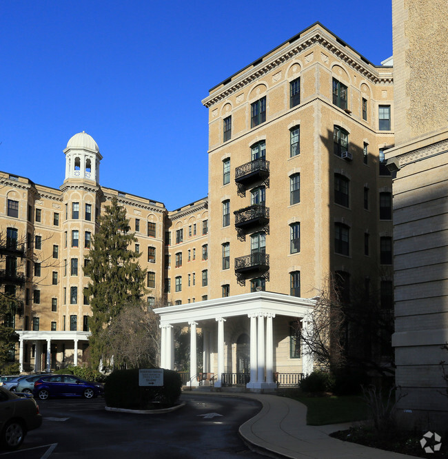 Building Photo - The Ontario