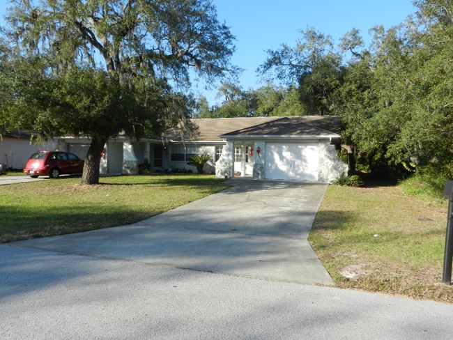 Building Photo - 7429 Mead Dr