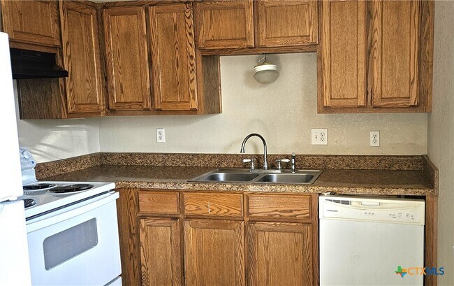 Foto del edificio - 607 N 20th St