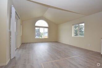 Building Photo - 509 Hunters Way