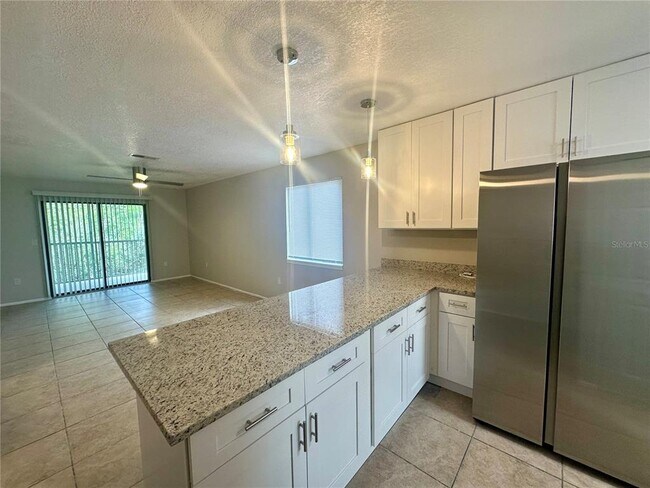 Foto del edificio - 2522 S Oak Ave