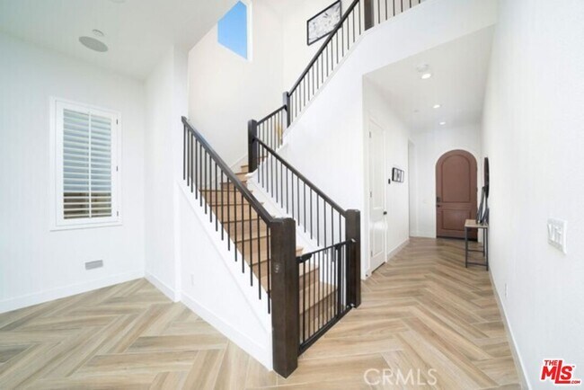 Building Photo - 19278 Blackthorn Dr