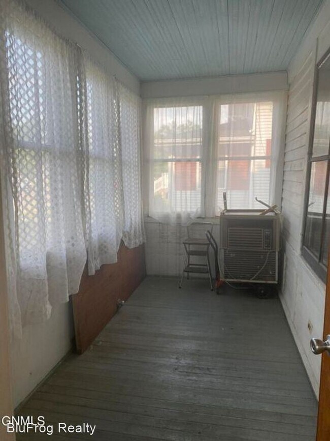 Foto del edificio - 2 br, 3 bath House - 508 3rd St SE