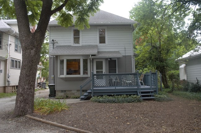 Building Photo - 703 W California Ave