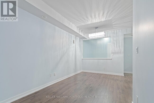 Building Photo - 869 Wilson Ave