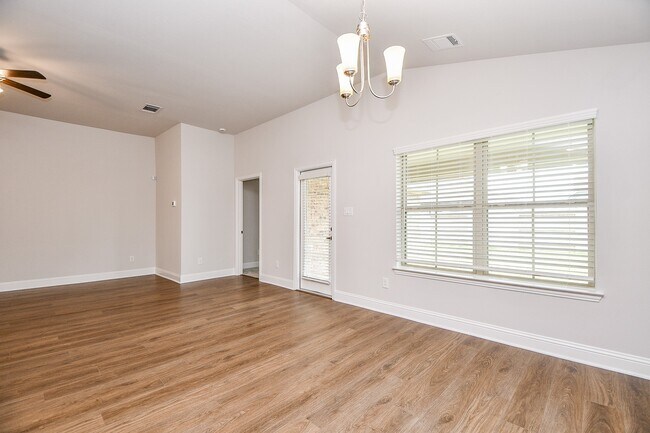 Building Photo - 2700 Diamond Reef Ln