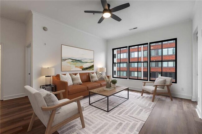 Foto del edificio - 384 Ralph McGill Blvd NE