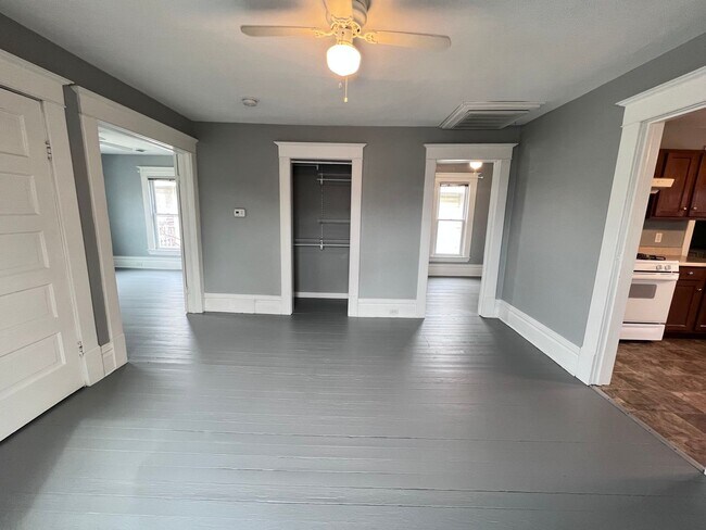 Foto del edificio - 75 Sheldon Blvd SE