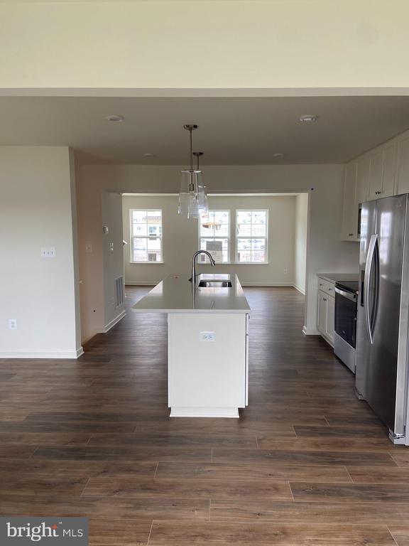 Building Photo - 255 Clifton Mnr