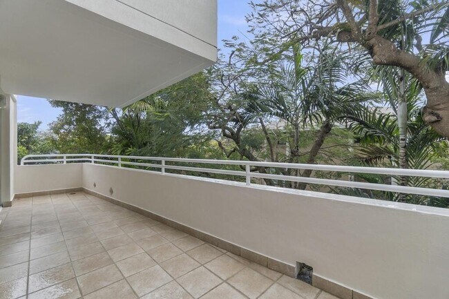 Foto del edificio - 2100 Brickell Ave
