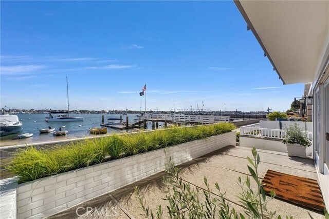 Foto del edificio - 1006 S Bay Front
