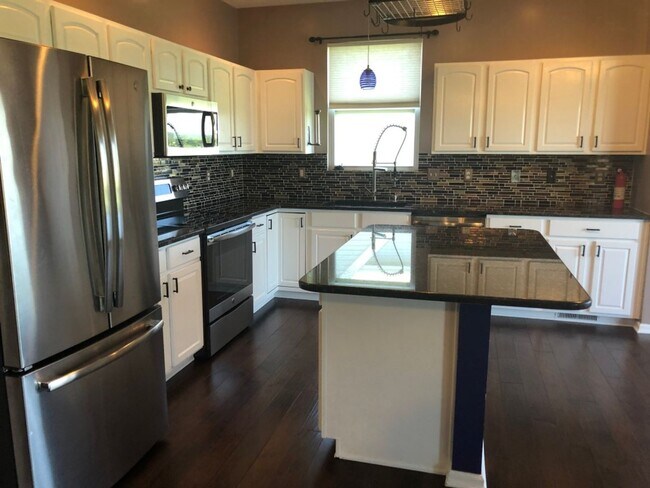 Foto del edificio - Home for rent in Bellevue!