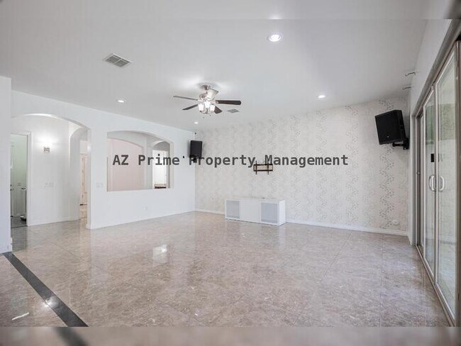 Foto del edificio - 224 E Mead Dr