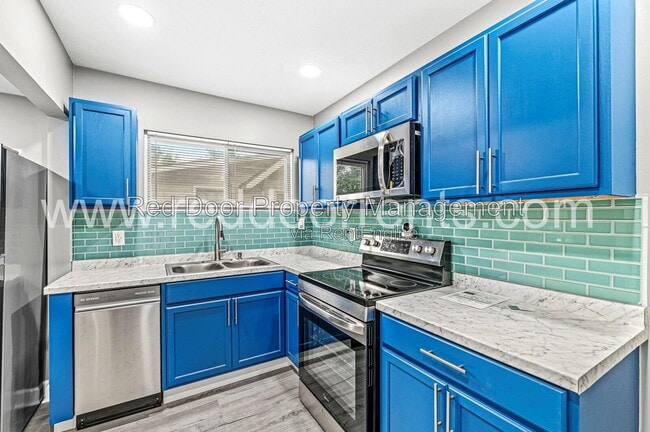 Photo - 3340 North Sherman Drive House