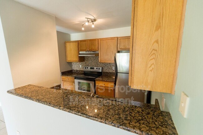 Foto del edificio - 4764 Walden Cir