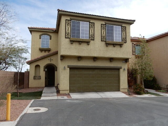 Building Photo - 2 Story 3 bedrooms 2.5 bathrooms