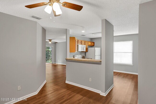 Foto del edificio - 145 Southern Bridge Blvd