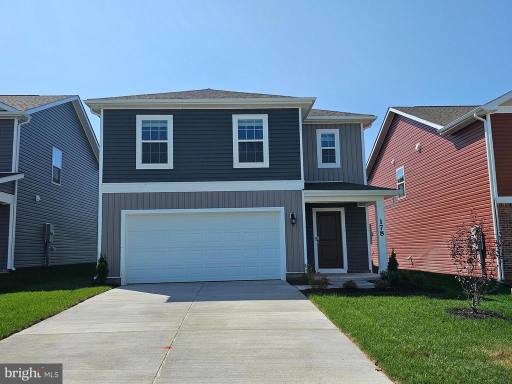 Primary Photo - 178 Hamstead Dr