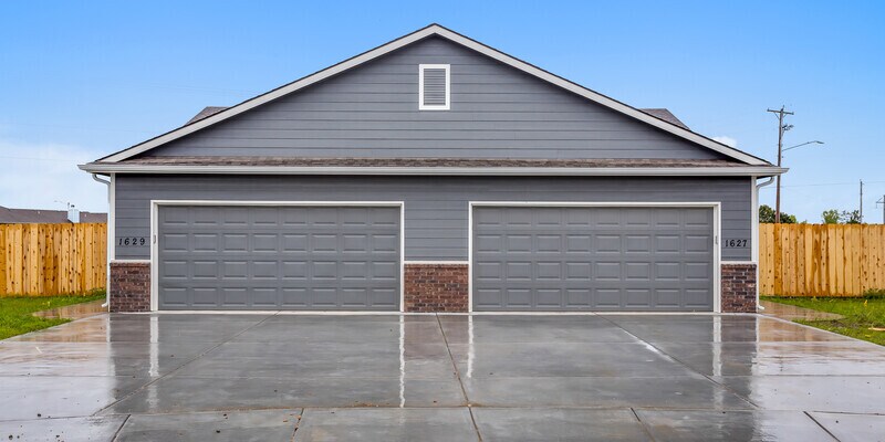 Primary Photo - 1628 East Horstmann Court