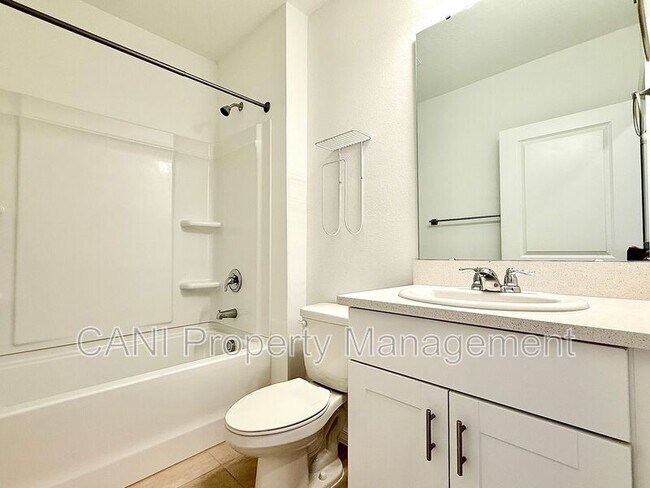 Foto del edificio - 646 Teviot Rd