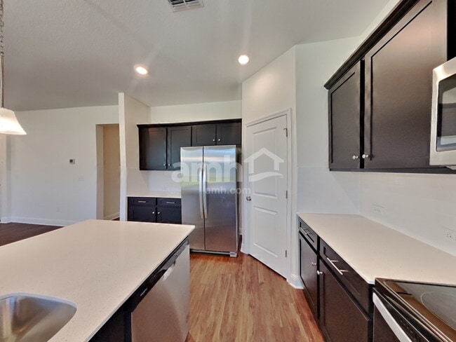 Building Photo - 6418 Emerald Hls Wy