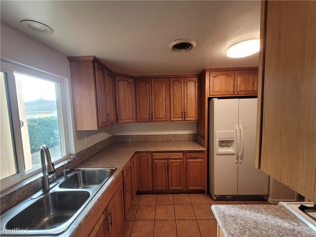 Primary Photo - 3 br, 1.5 bath House - 6320 Lemon Ave