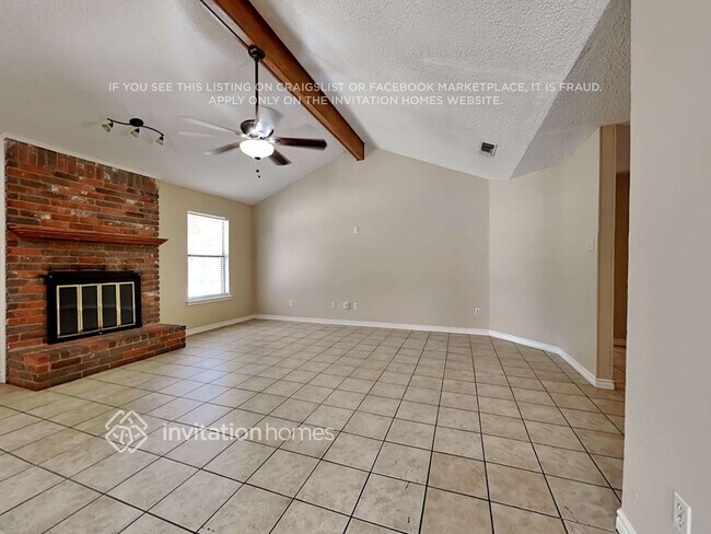 Foto del edificio - 2512 Bayberry Ln