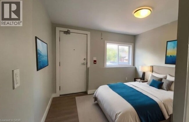 Building Photo - 72 Victoria Ave S