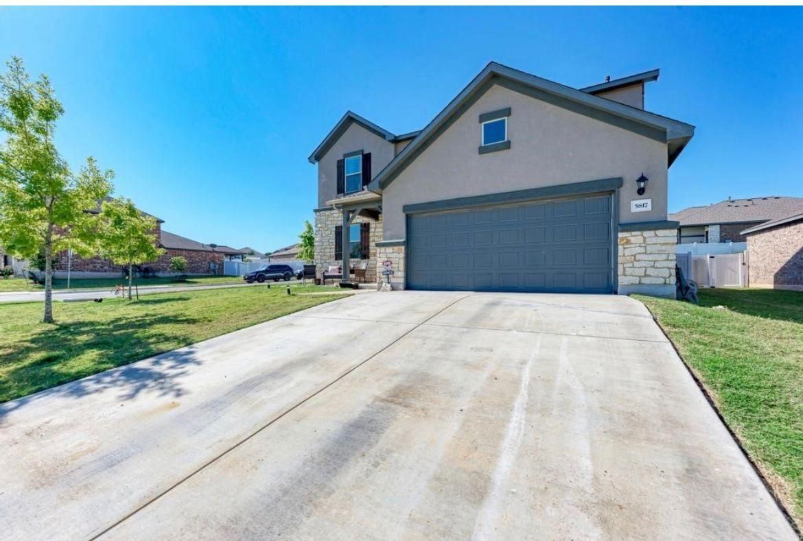 Foto principal - 5817 Daly Dr
