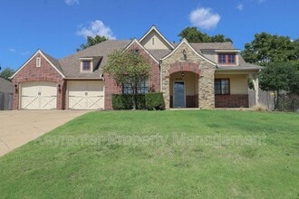 Building Photo - 25178 Stonebridge Pkwy