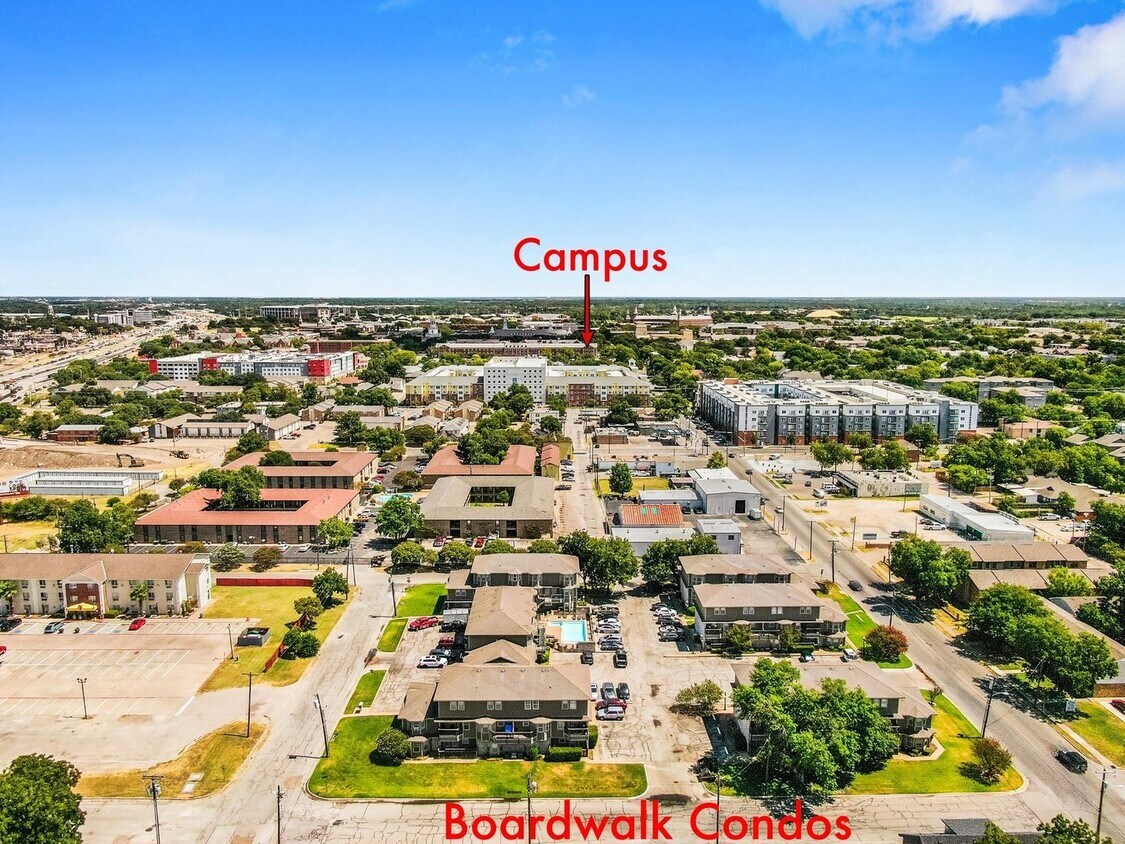 Foto del edificio - Boardwalk Condominium, Near Downtown