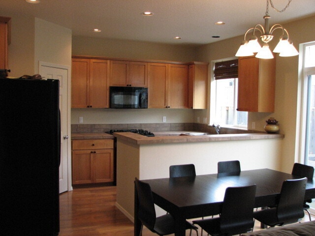 Foto del edificio - Arbor Roses Single Family Home with A/C