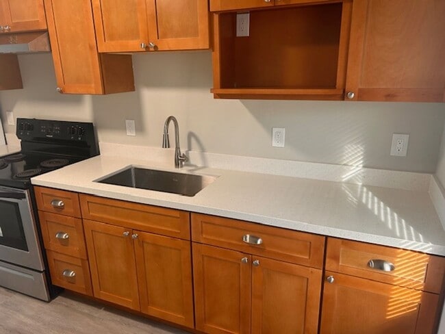 Photo - Newly updated 3 Bedroom, 2 Bath Unit Apartment