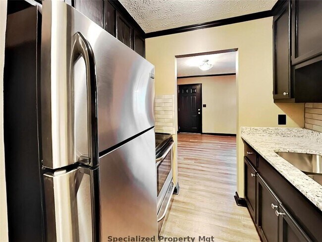 Foto del edificio - 36 Fairview St